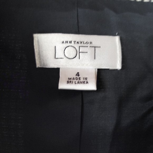 Ann Taylor Loft Cropped Suit Blazer - Picture 4 of 5